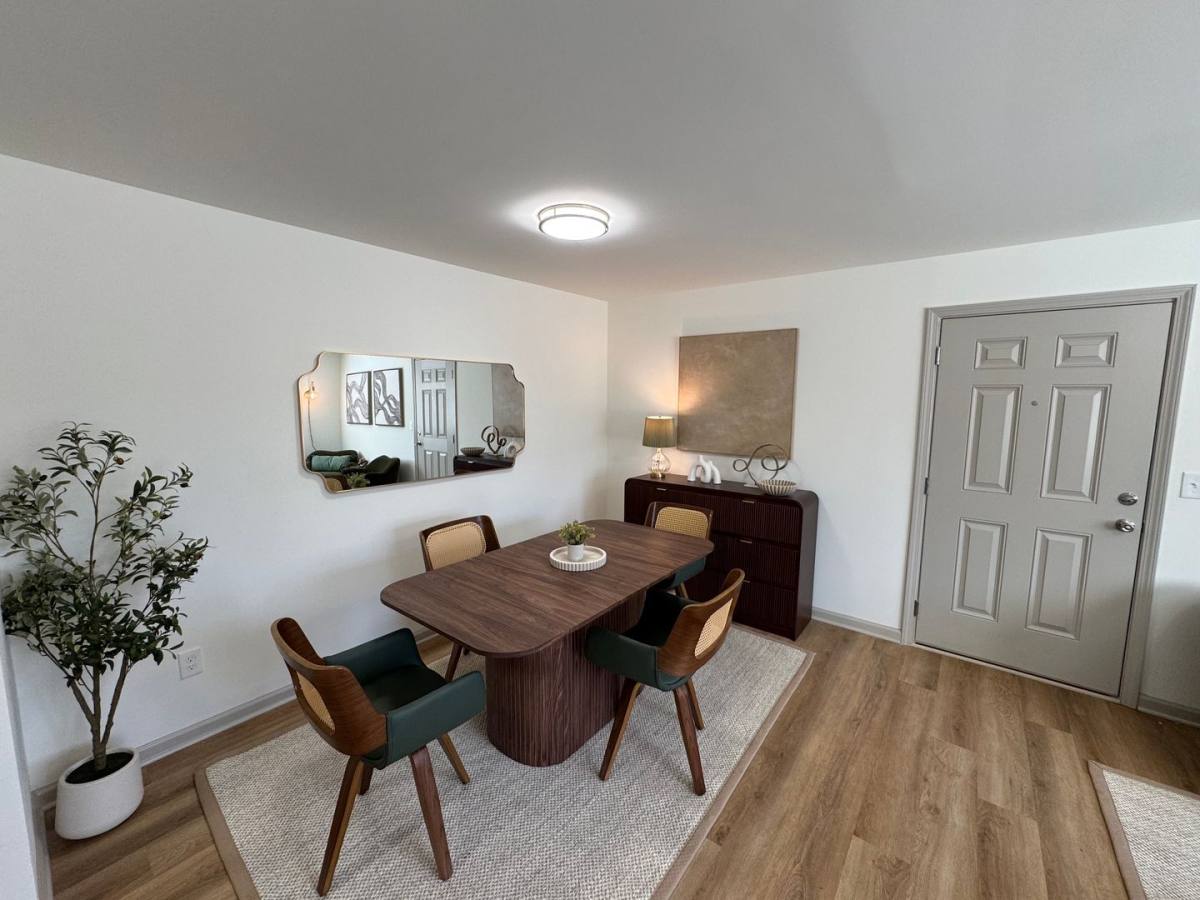 Apartment for rent at 1128 W College St Extension, Griffin, GA 30224
