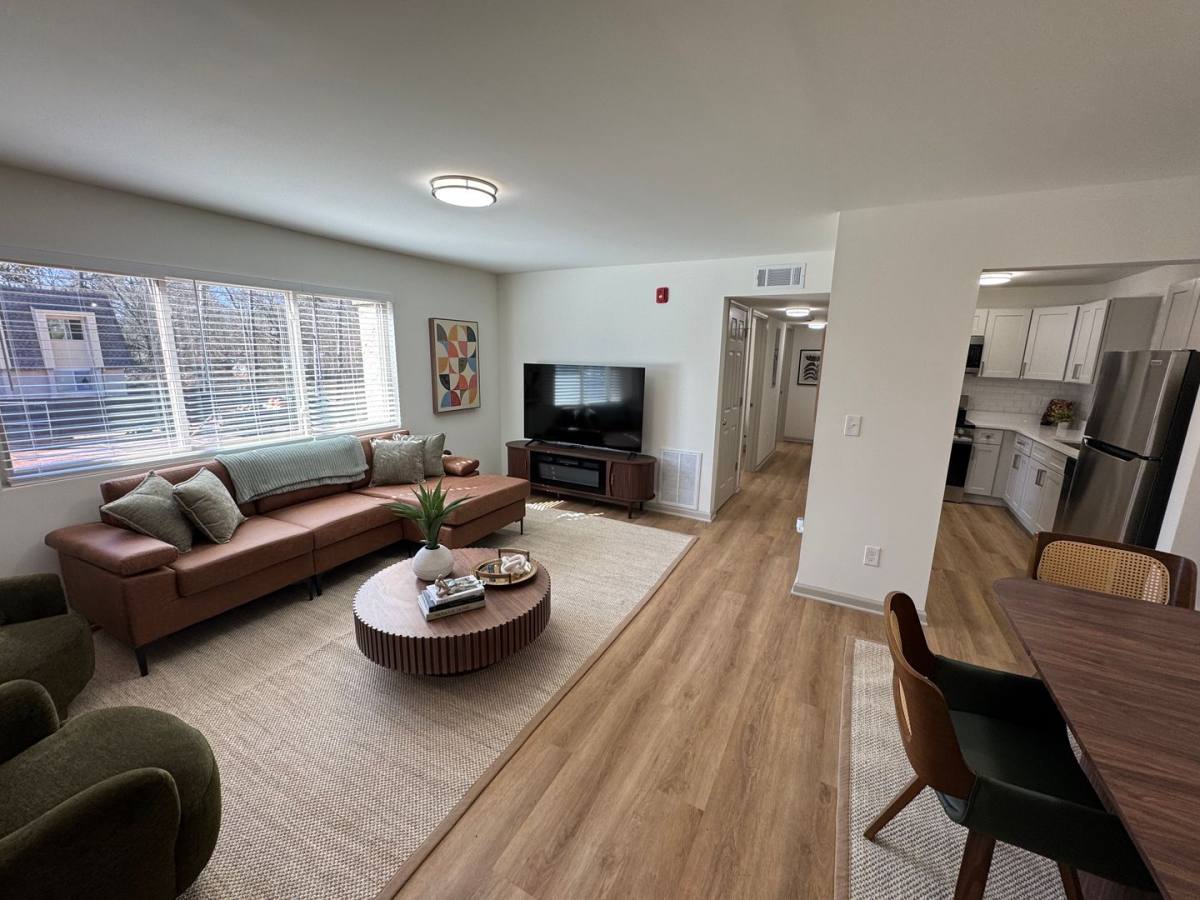 Apartment for rent at 1128 W College St Extension, Griffin, GA 30224