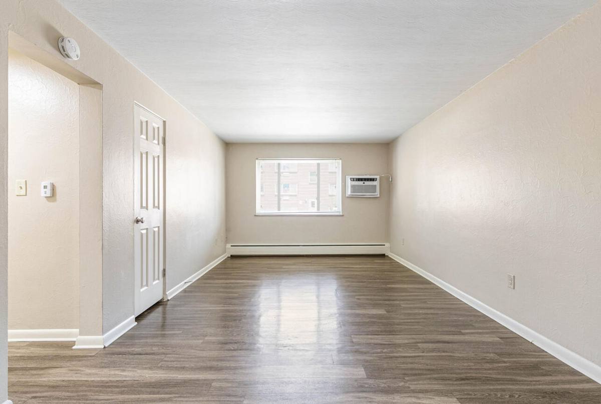 Apartment for rent at 1151 W Ida Ave, Littleton, CO 80120