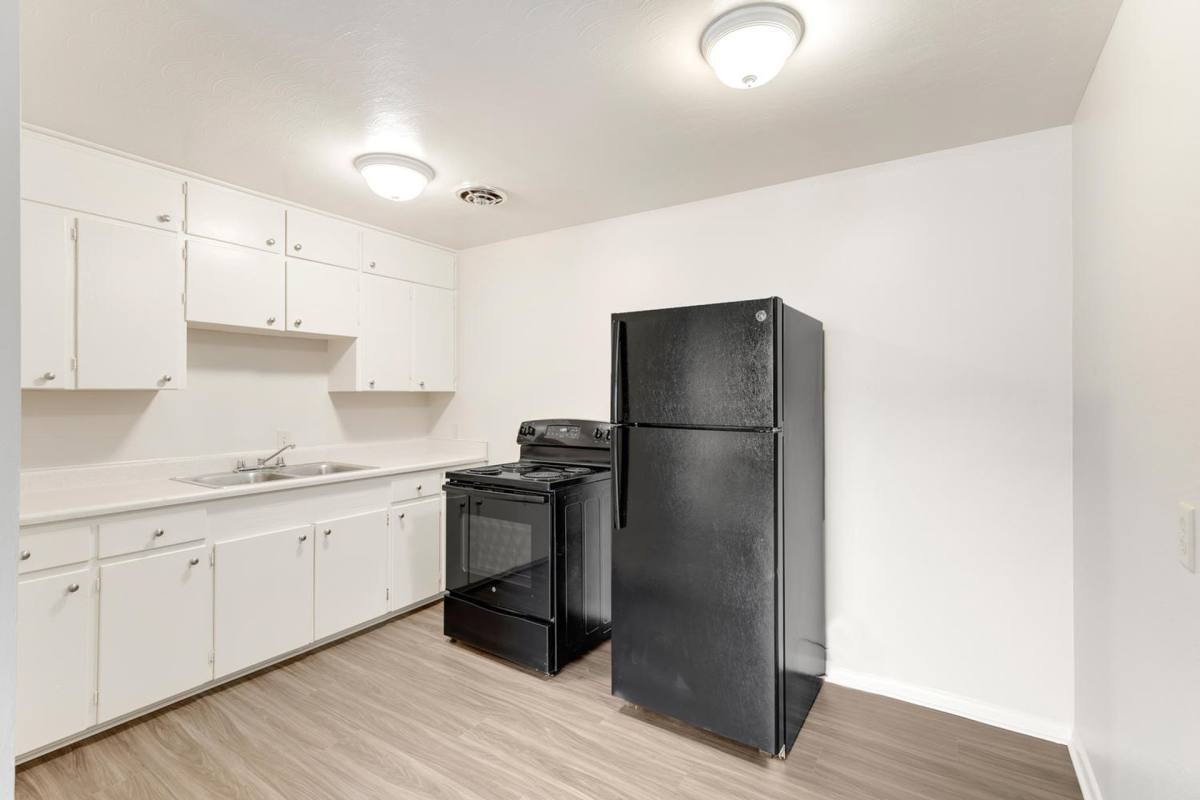 Apartment for rent at 1151 W Ida Ave, Littleton, CO 80120