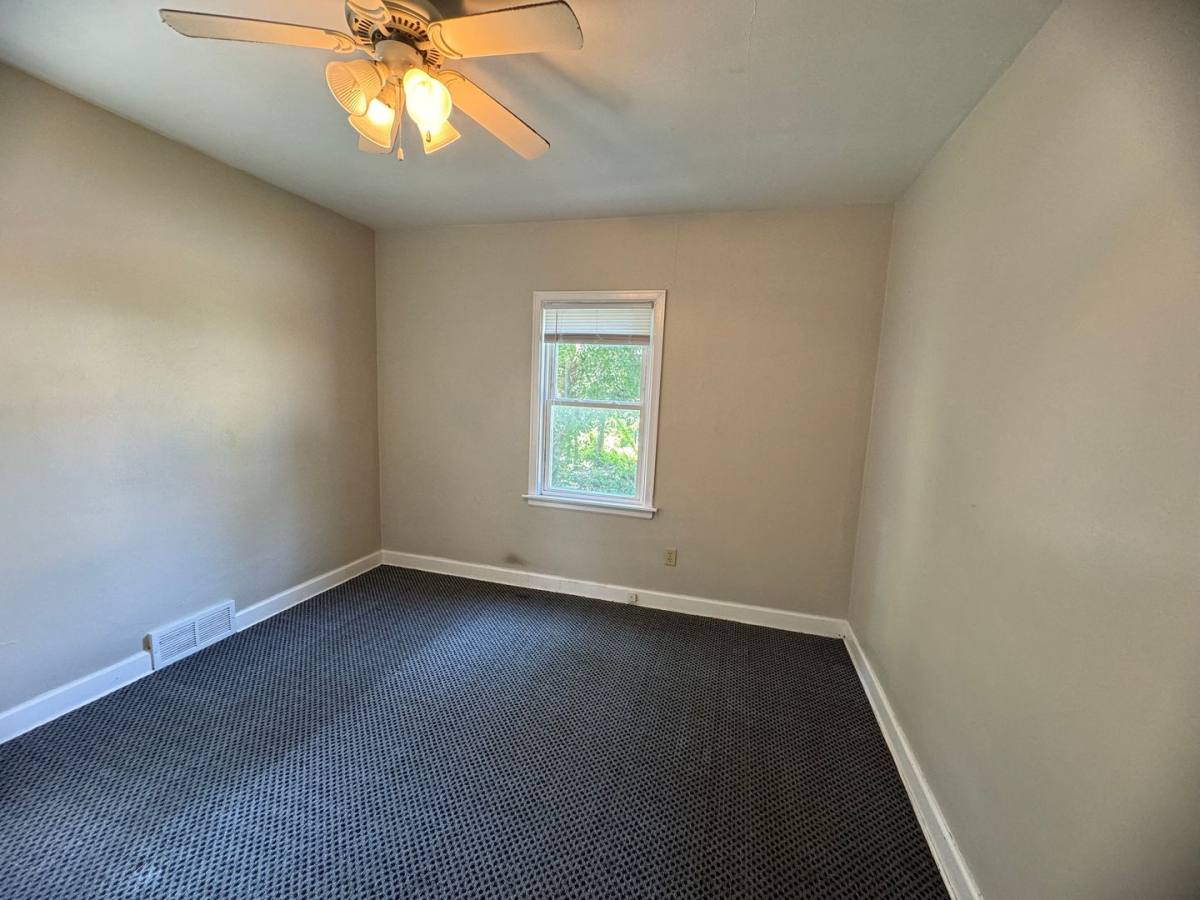 Apartment for rent at 1228 Tremont Ave, Davenport, IA 52803