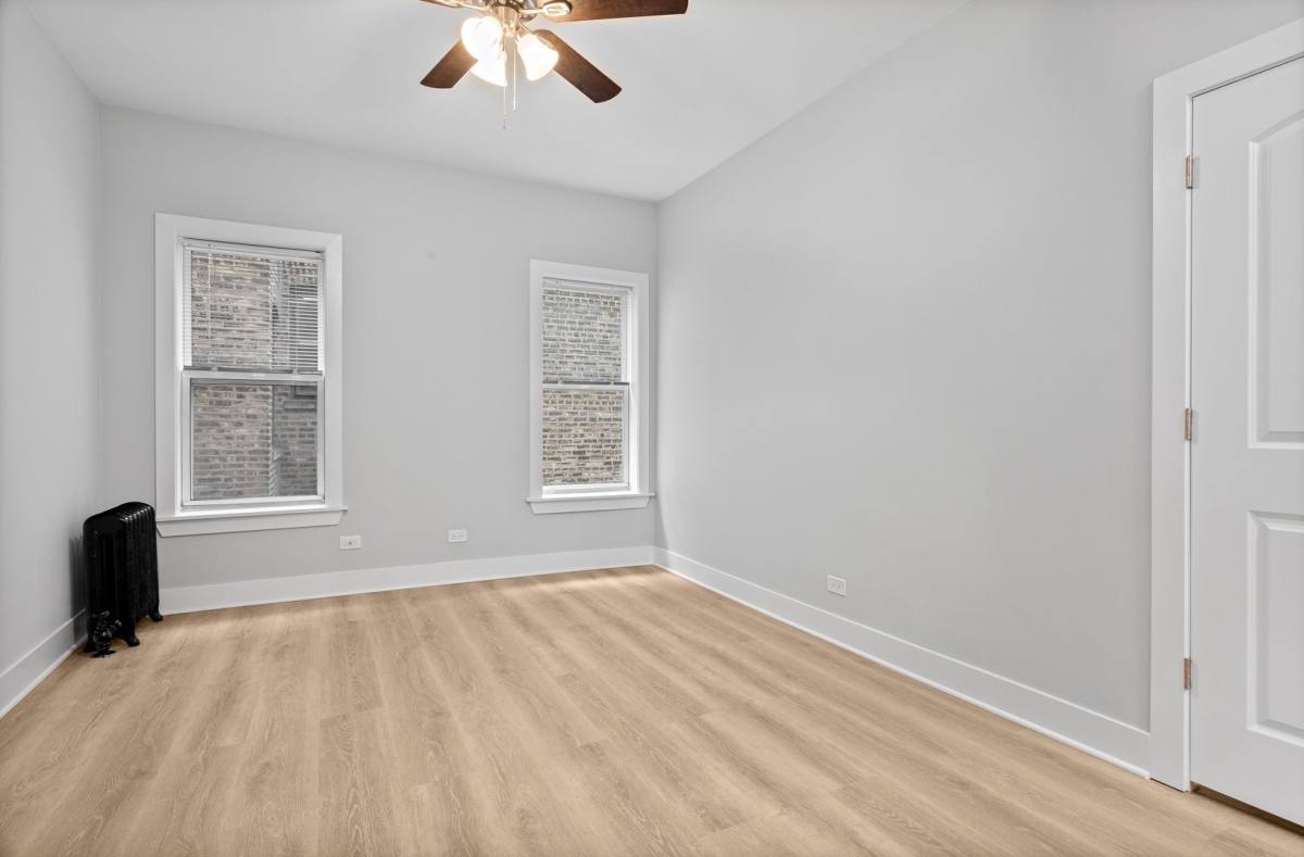 Apartment for rent at 7600 N Sheridan Rd, Chicago, IL 60626