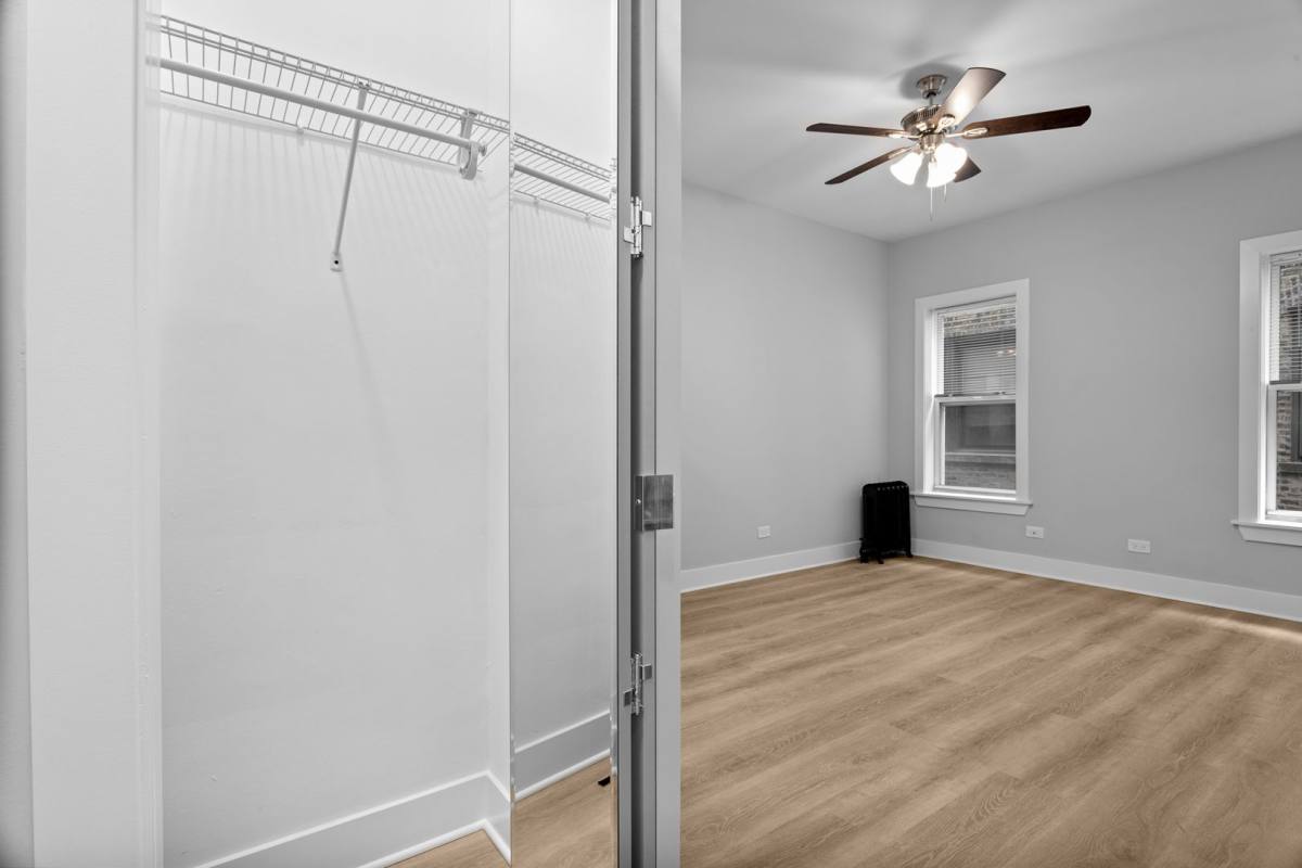 Apartment for rent at 7600 N Sheridan Rd, Chicago, IL 60626