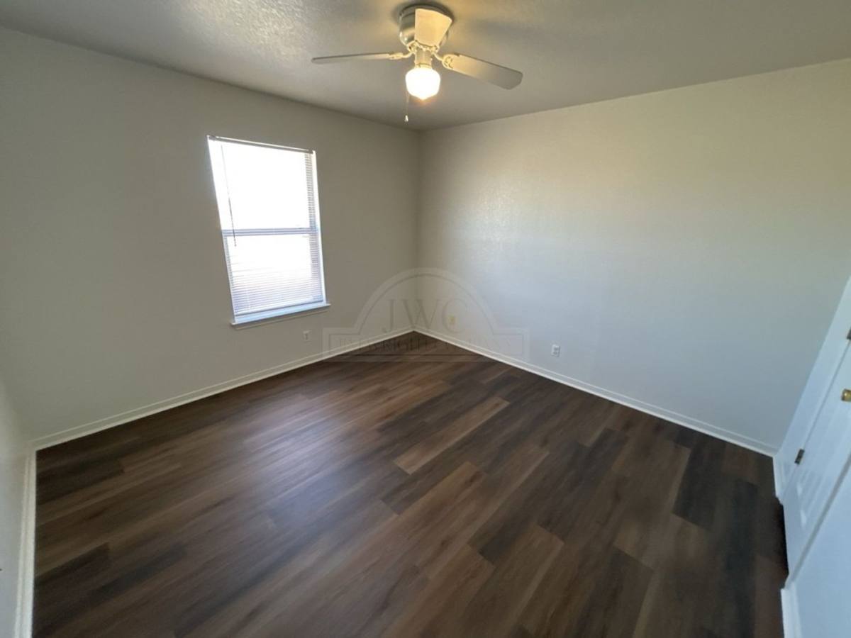 Apartment for rent at 1009 Industrial Ave, Copperas Cove, TX 76522