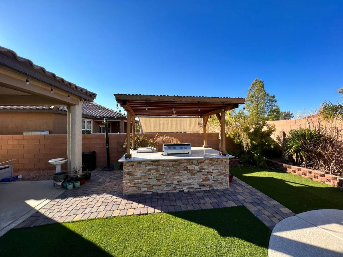 House for rent at 364 Moon Aura Ave, Las Vegas, NV 89183