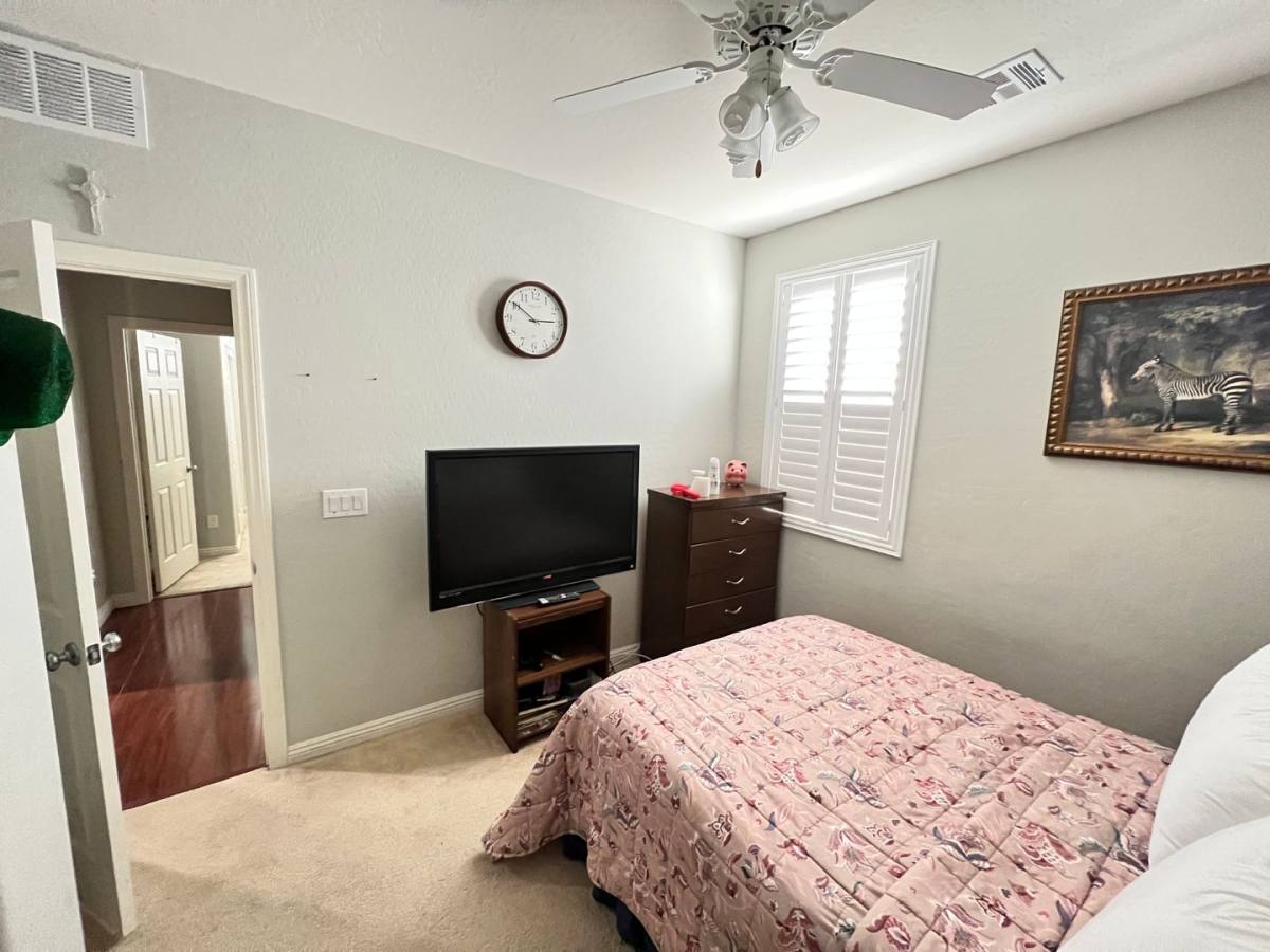 House for rent at 364 Moon Aura Ave, Las Vegas, NV 89183