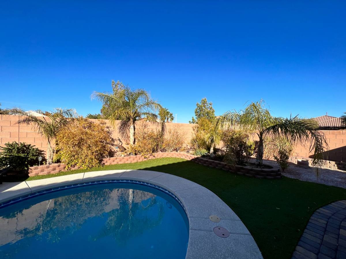 House for rent at 364 Moon Aura Ave, Las Vegas, NV 89183