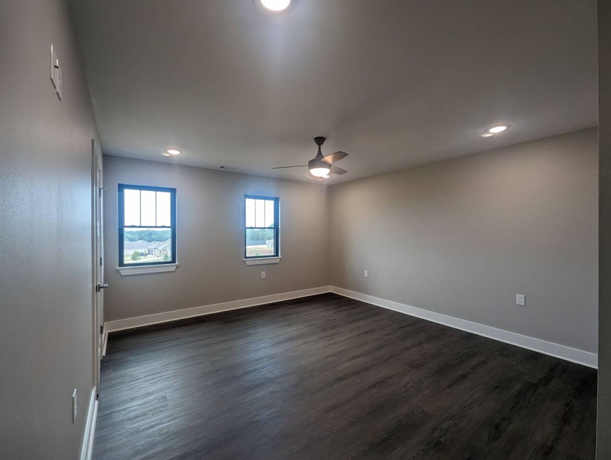 Townhouse for rent at 1 Estes Way, Batesville, AR 72501