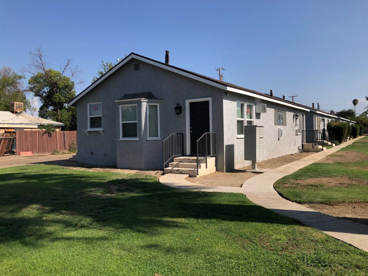 Apartment for rent at 2003 Lester St, Bakersfield, CA 93304