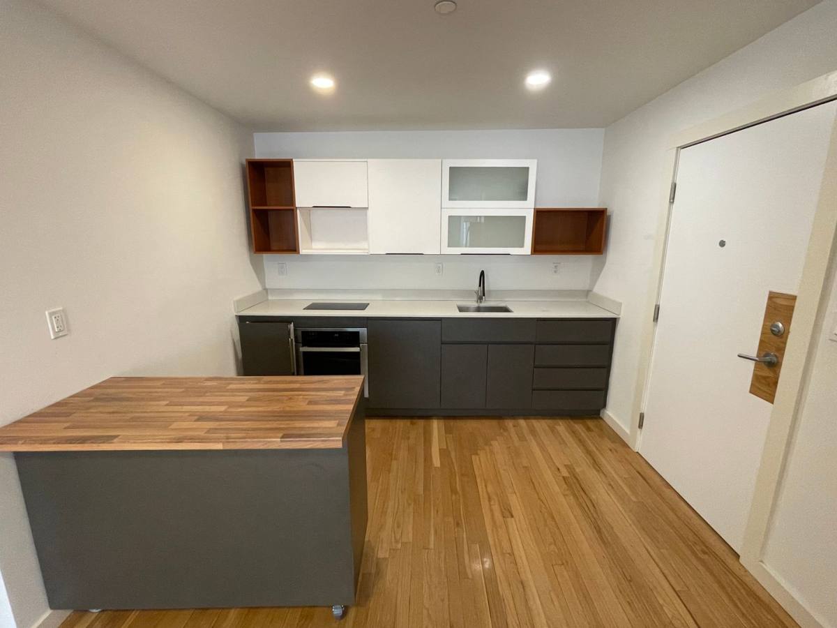 Apartment for rent at 25 Springside Ave, New Haven, CT 06515