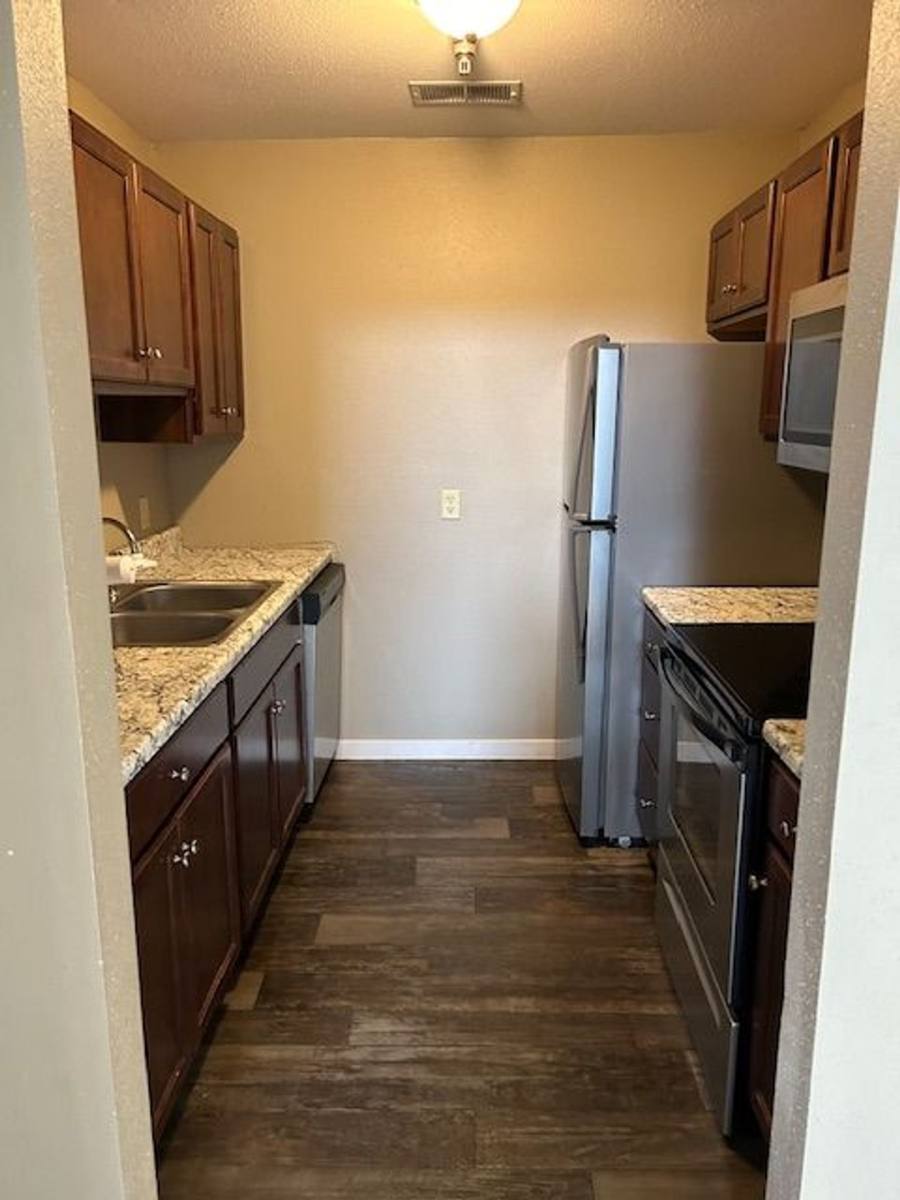 Apartment for rent at 104 N Krohn, Sioux Falls, SD 57103