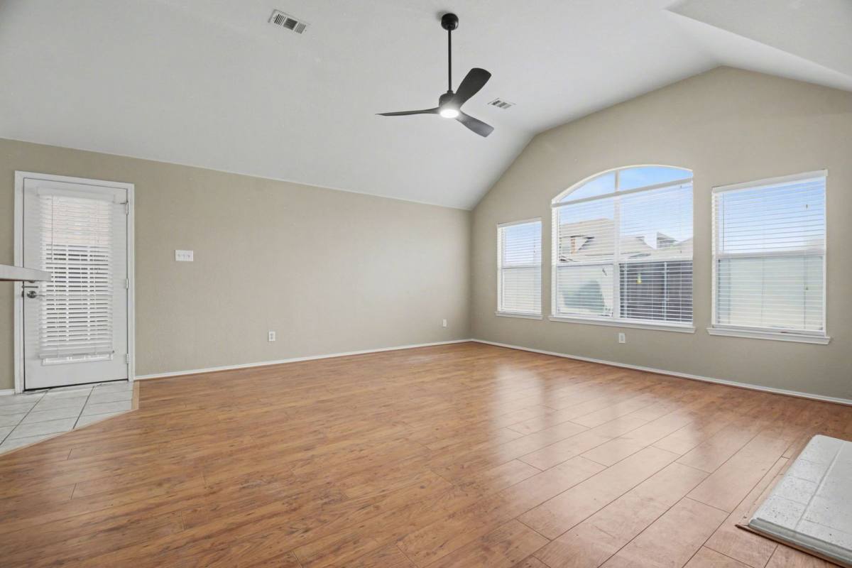 House for rent at 7108 Bryce Canyon Dr, McKinney, TX 75072