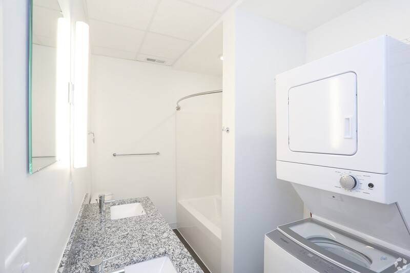 Apartment for rent at 801 N Broadway #207, Leavenworth, KS 66048