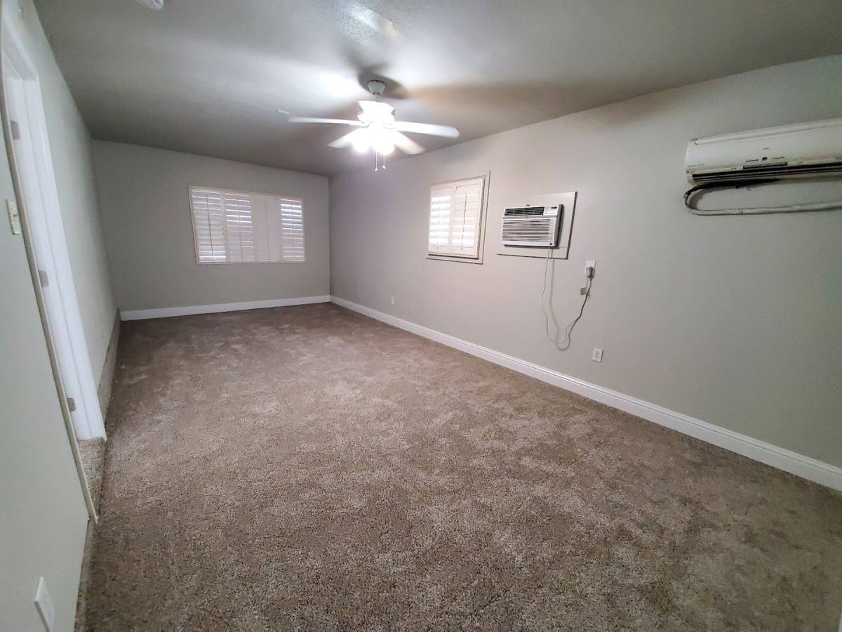 House for rent at 1415 De Witt Ave, Sanger, CA 93657