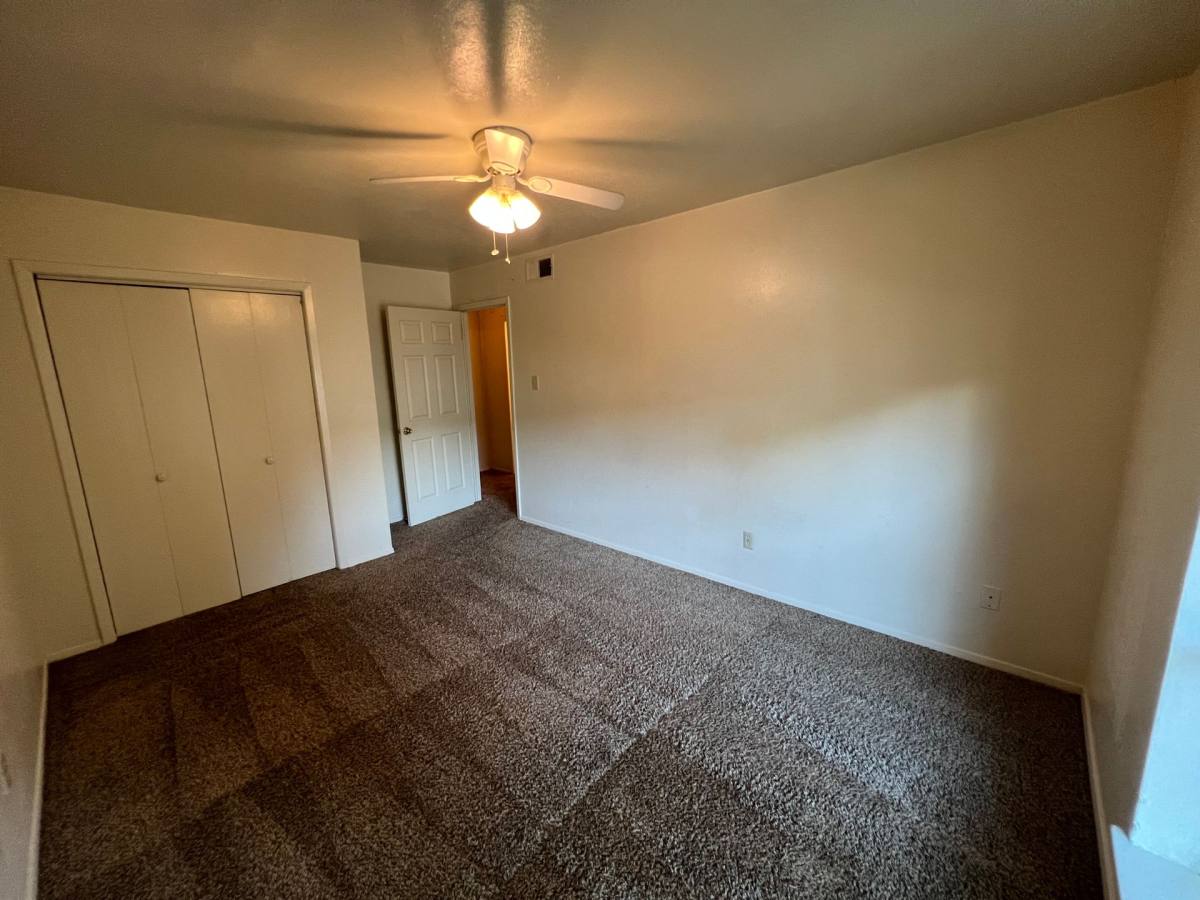 Apartment for rent at 912 N Bell Ave, Denton, TX 76201