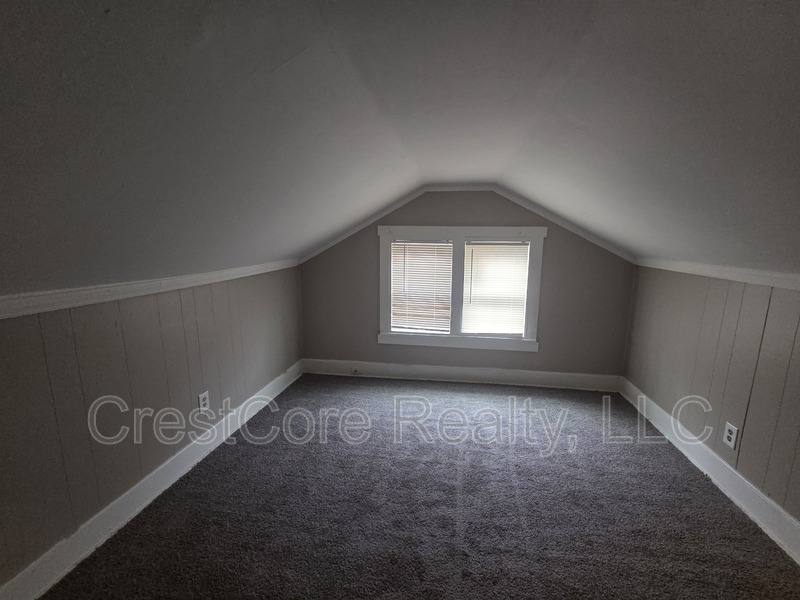 House for rent at 524 S Greer St #F, Memphis, TN 38111