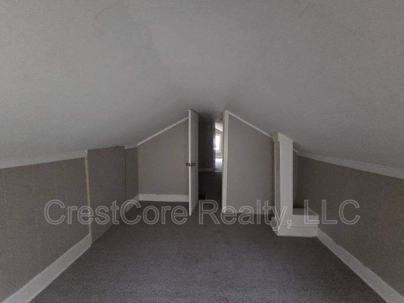 House for rent at 524 S Greer St #F, Memphis, TN 38111