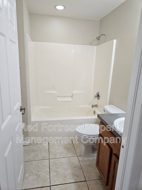 Apartment for rent at 98 Milwaukee Blvd, Lehigh Acres, FL 33974