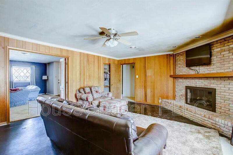 House for rent at 5211 17th St, Lubbock, TX 79416