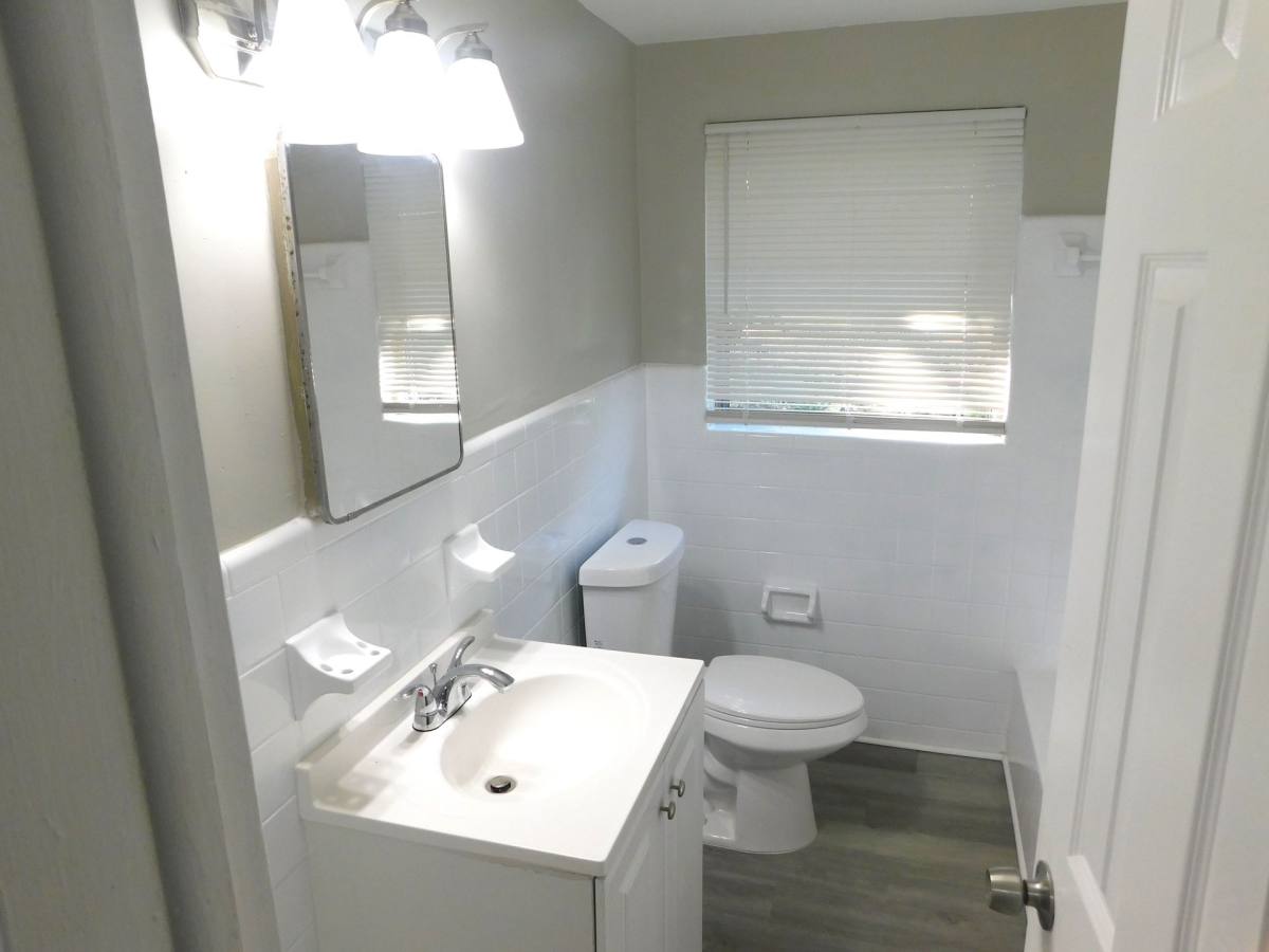 Apartment for rent at 1348 Steele St, Jacksonville, FL 32209