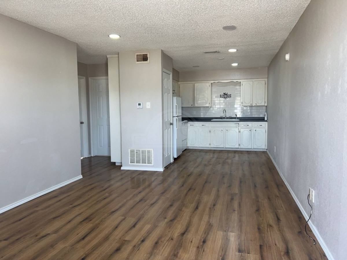 Apartment for rent at 507 Hackberry St, Copperas Cove, TX 76522