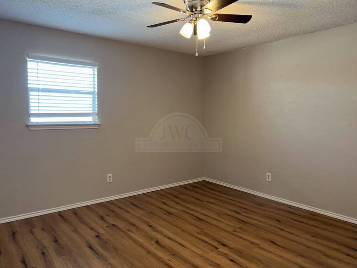 Apartment for rent at 507 Hackberry St, Copperas Cove, TX 76522