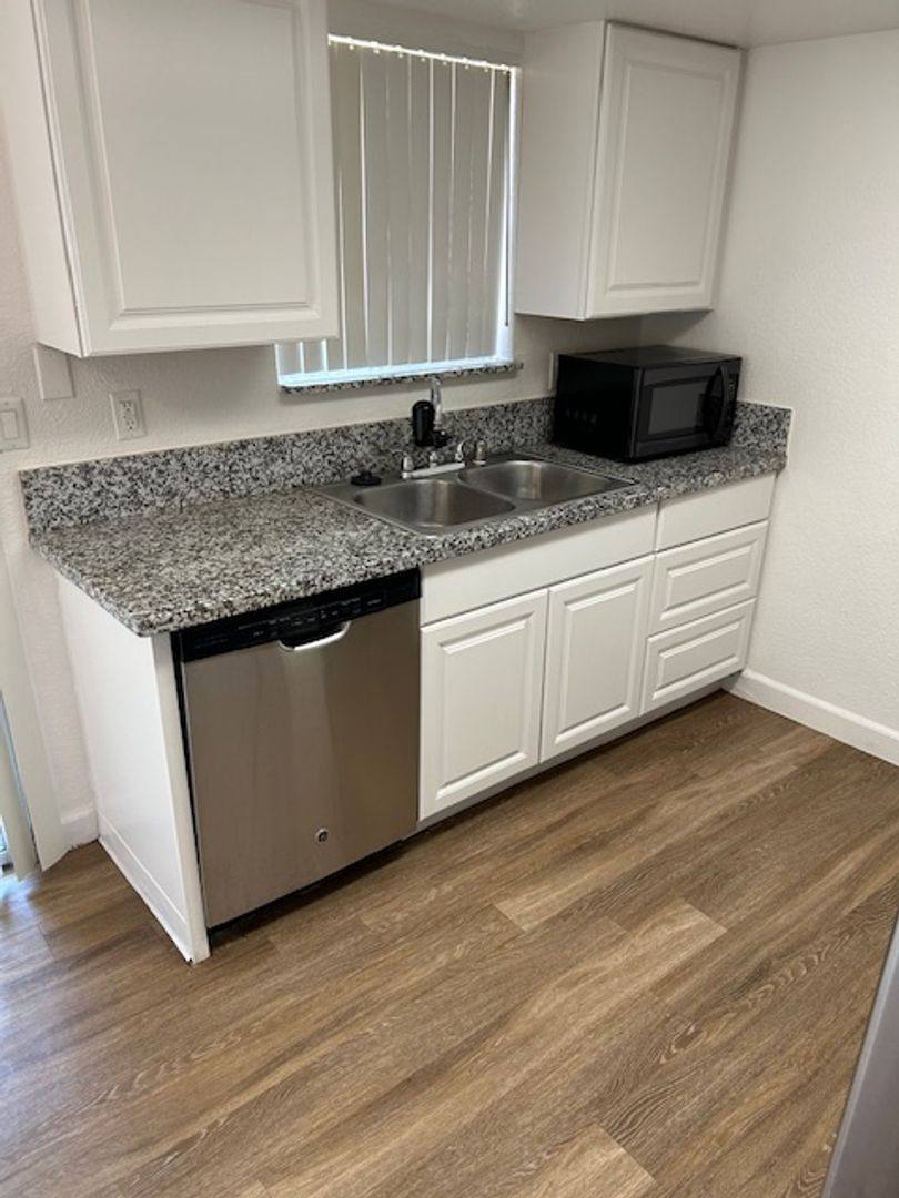 Apartment for rent at 2416 Moraine Circle, Rancho Cordova, CA 95670