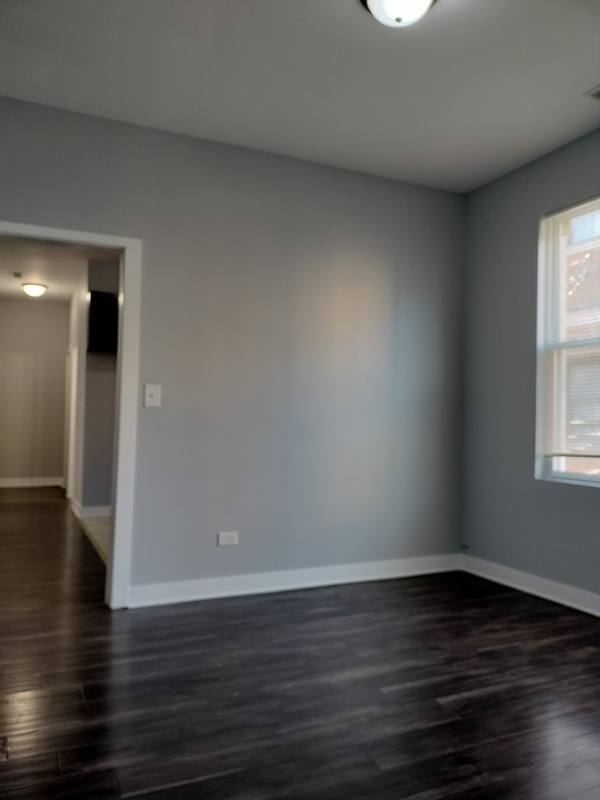 Apartment for rent at 1945 W 48th St #2, Chicago, IL 60609