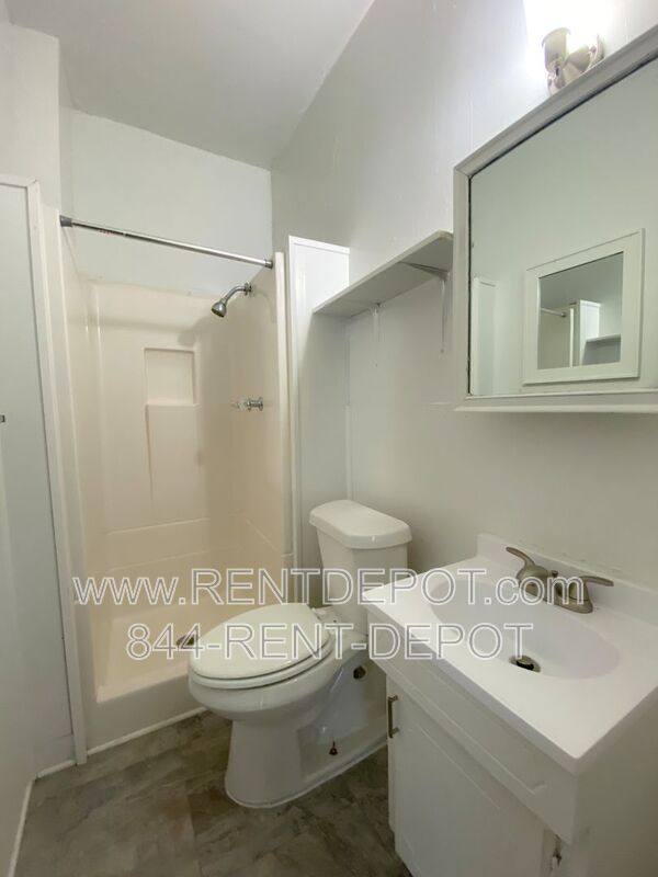 Apartment for rent at 1231 Culver Ave #C, Evansville, IN 47713