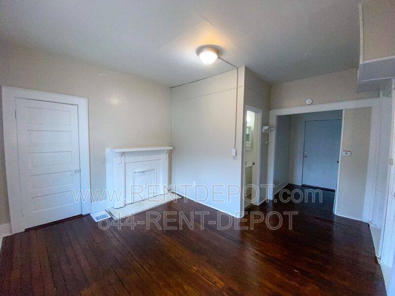 Apartment for rent at 1231 Culver Ave #C, Evansville, IN 47713