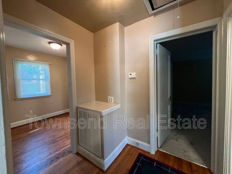 House for rent at 211 Ellington St, Fayetteville, NC 28305