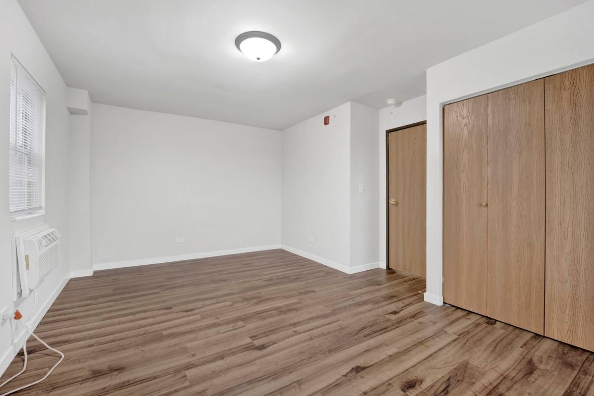 Apartment for rent at 4747 19th St, Cicero, IL 60804