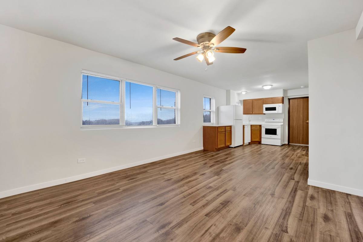 Apartment for rent at 4747 19th St, Cicero, IL 60804