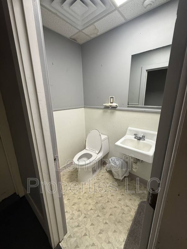 Apartment for rent at 91 Cabot St #1, Beverly, MA 01915