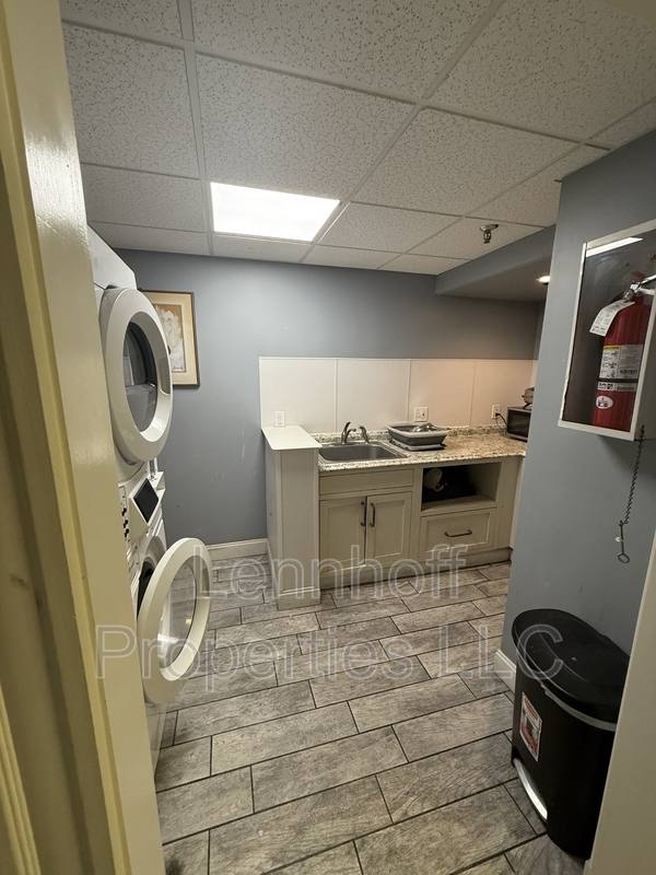 Apartment for rent at 91 Cabot St #1, Beverly, MA 01915