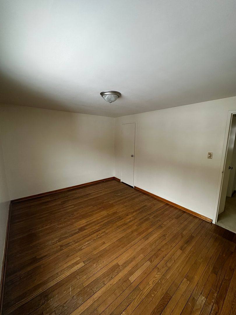 Apartment for rent at 298 Lumar Dr, Butler, PA 16001