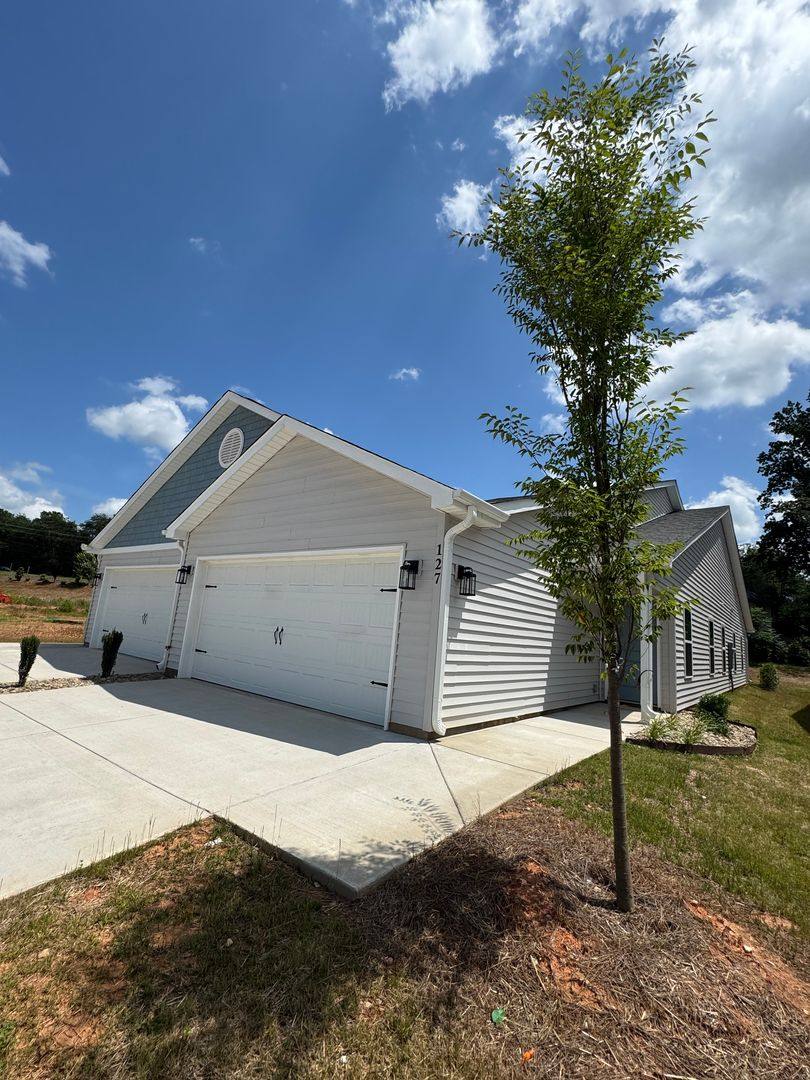 House for rent at 133 Brawley Villas Place, Mooresville, NC 28117