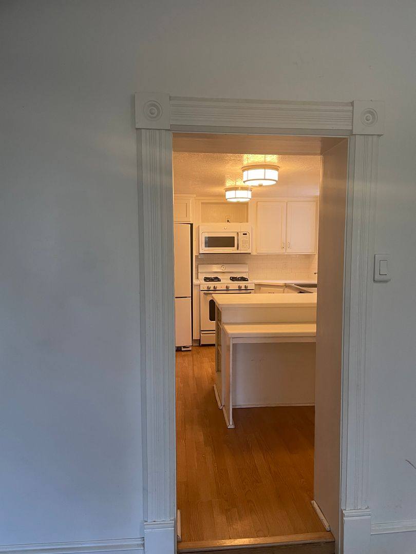 Apartment for rent at 204-208 N State St, Salt Lake City, UT 84103