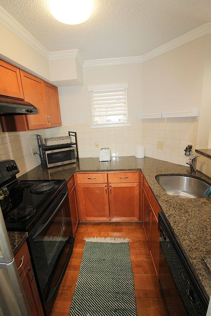 Condo for rent at 2510 Cranbrook Lane, Charlotte, NC 28207
