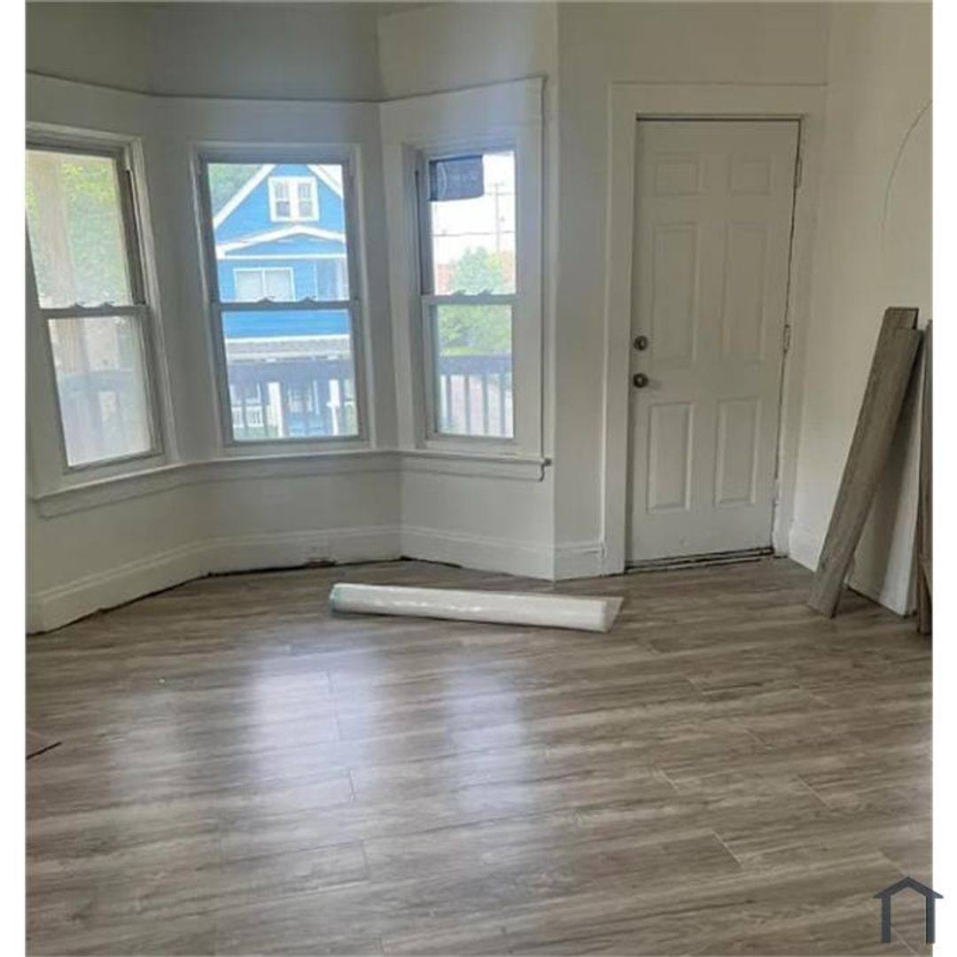 House for rent at 2761 E 120th St, Cleveland, OH 44120