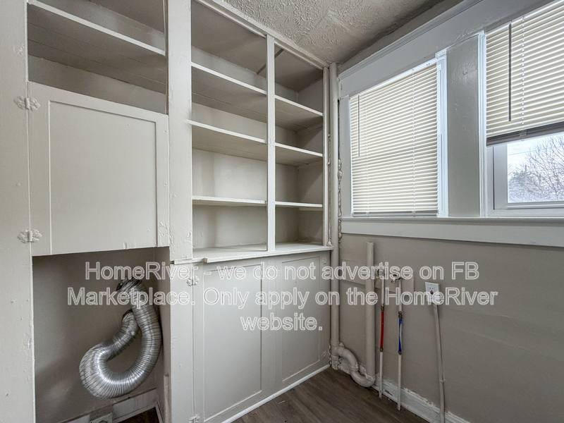 House for rent at 3922 River Park Dr, Louisville, KY 40211