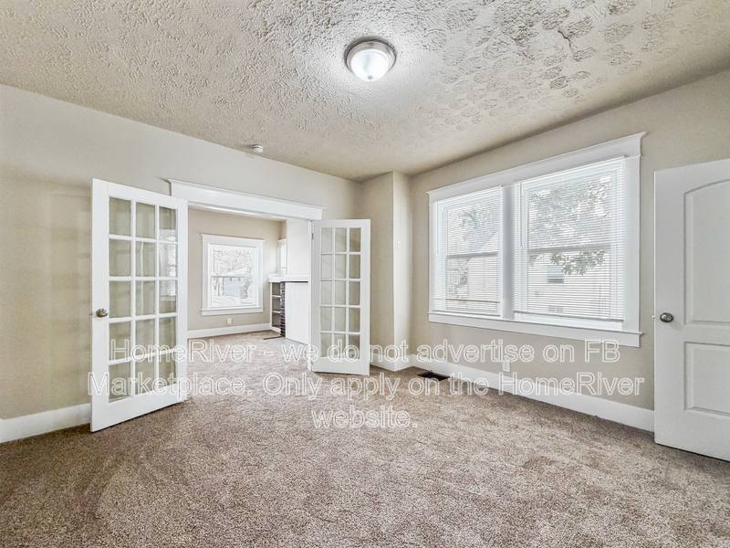 House for rent at 3922 River Park Dr, Louisville, KY 40211