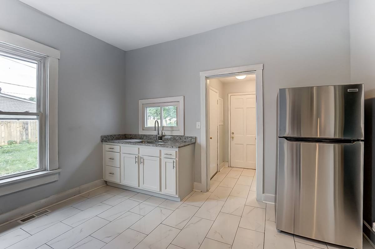 House for rent at 424 Bantz Court, Dayton, OH 45403