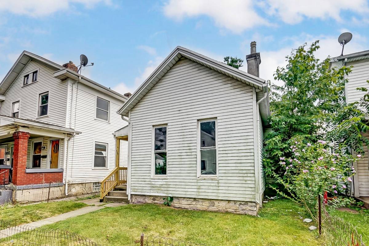 House for rent at 424 Bantz Court, Dayton, OH 45403