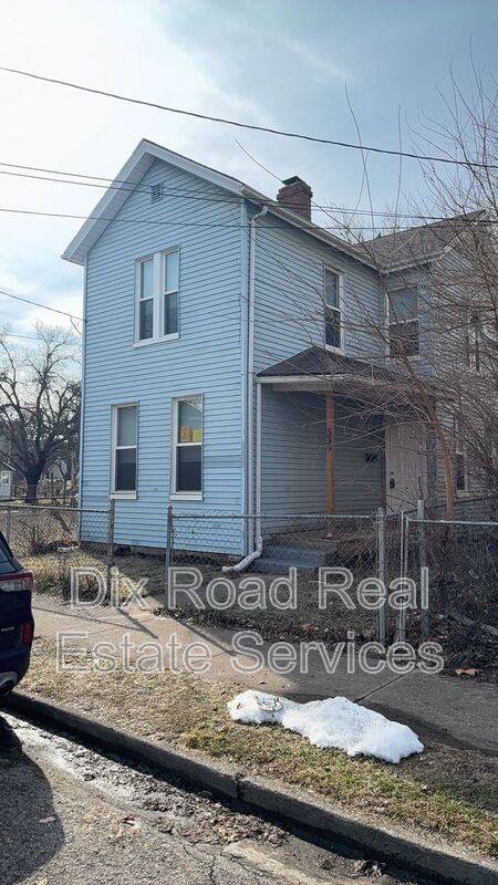 House for rent at 339 S Eleventh St, Hamilton, OH 45011