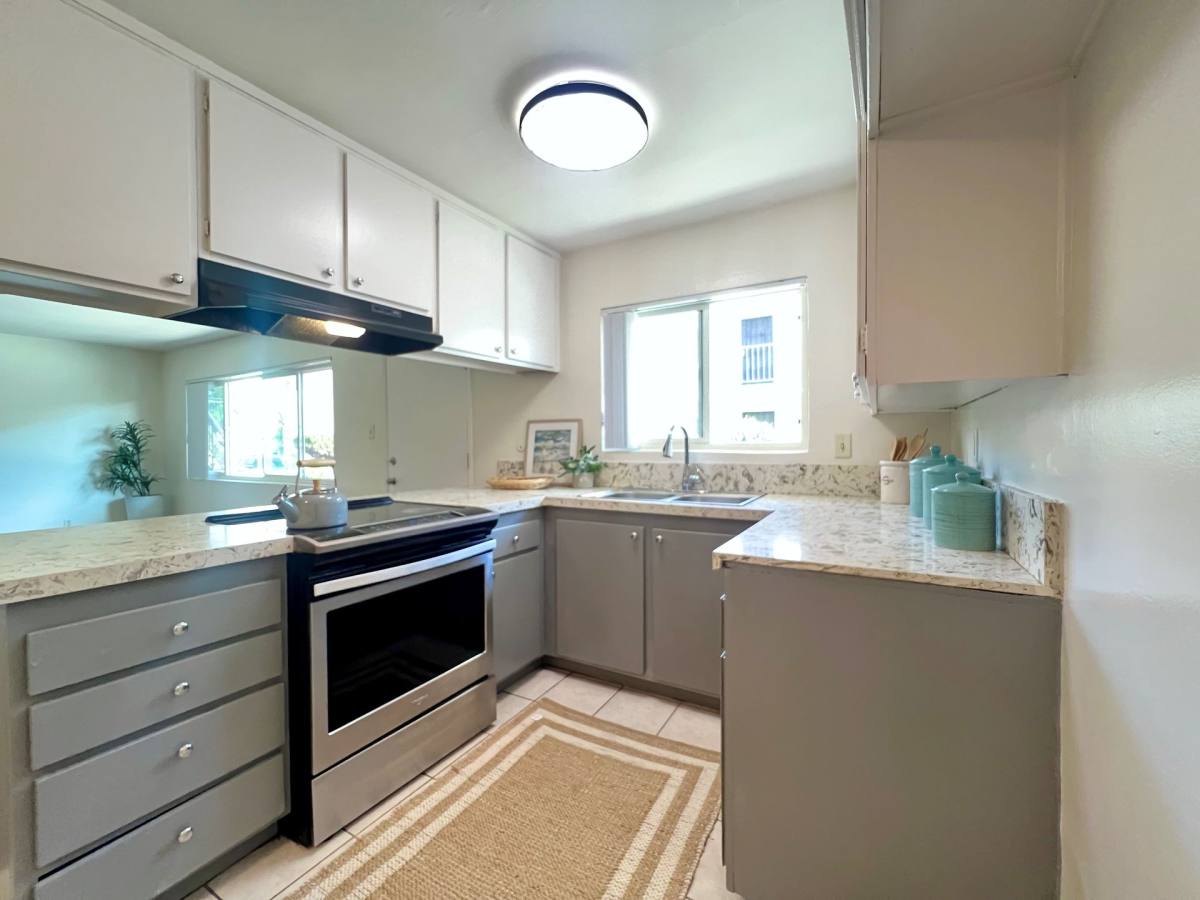 Apartment for rent at 25846 Oak St, Lomita, CA 90717