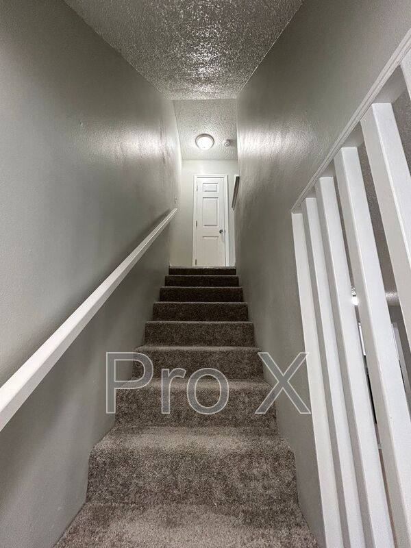 Townhouse for rent at 1379 E Sequoyah, Fayetteville, AR 72701