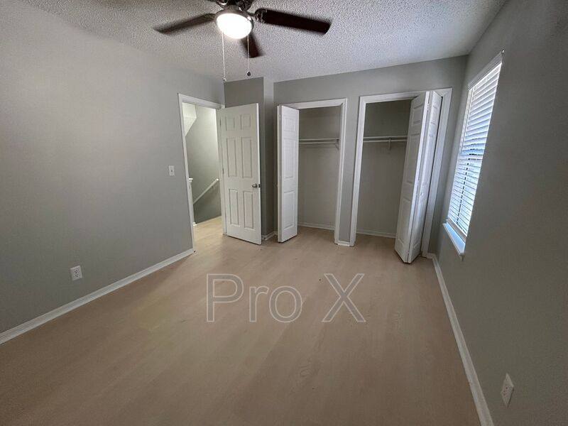 Townhouse for rent at 1379 E Sequoyah, Fayetteville, AR 72701