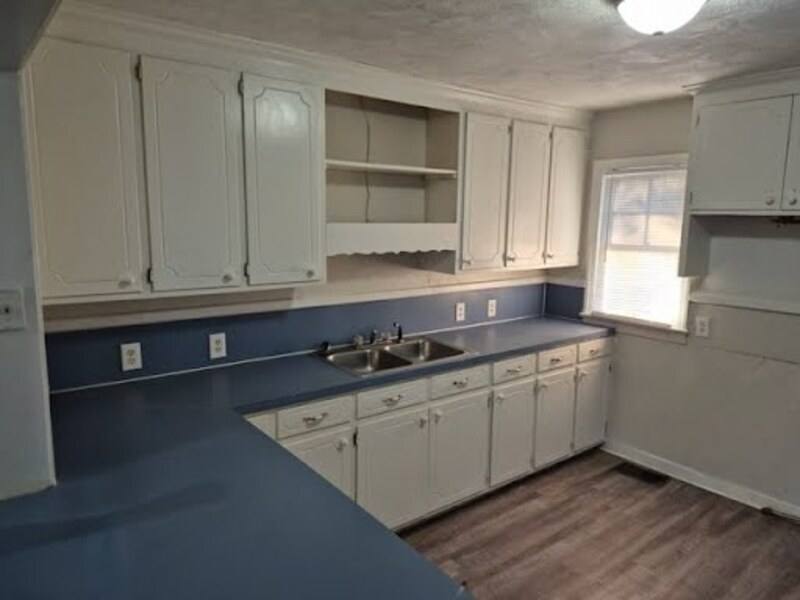 House for rent at 3251 Meadow Lane, Jackson, MS 39212