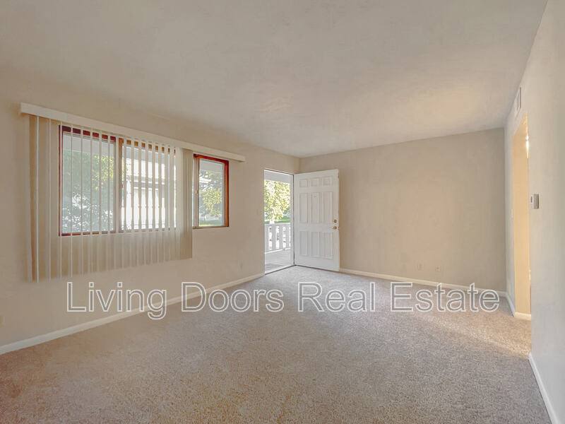 Apartment for rent at 4711 Gladstone St, Lincoln, NE 68504